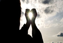 [图]詹姆斯再迎里程碑浓眉21+18 客胜国王获连胜.